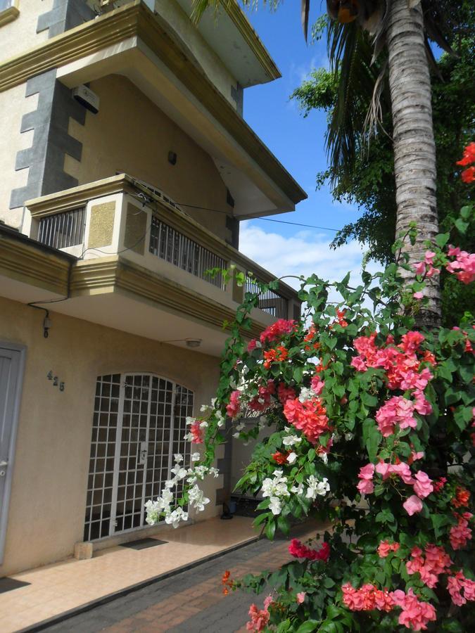 Residence Dream Lodge Flic en Flac Exterior foto
