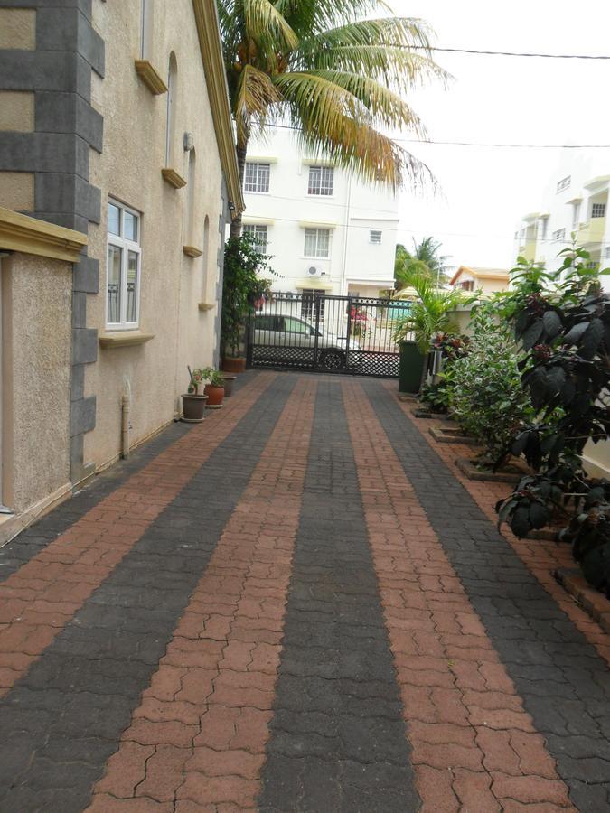 Residence Dream Lodge Flic en Flac Exterior foto